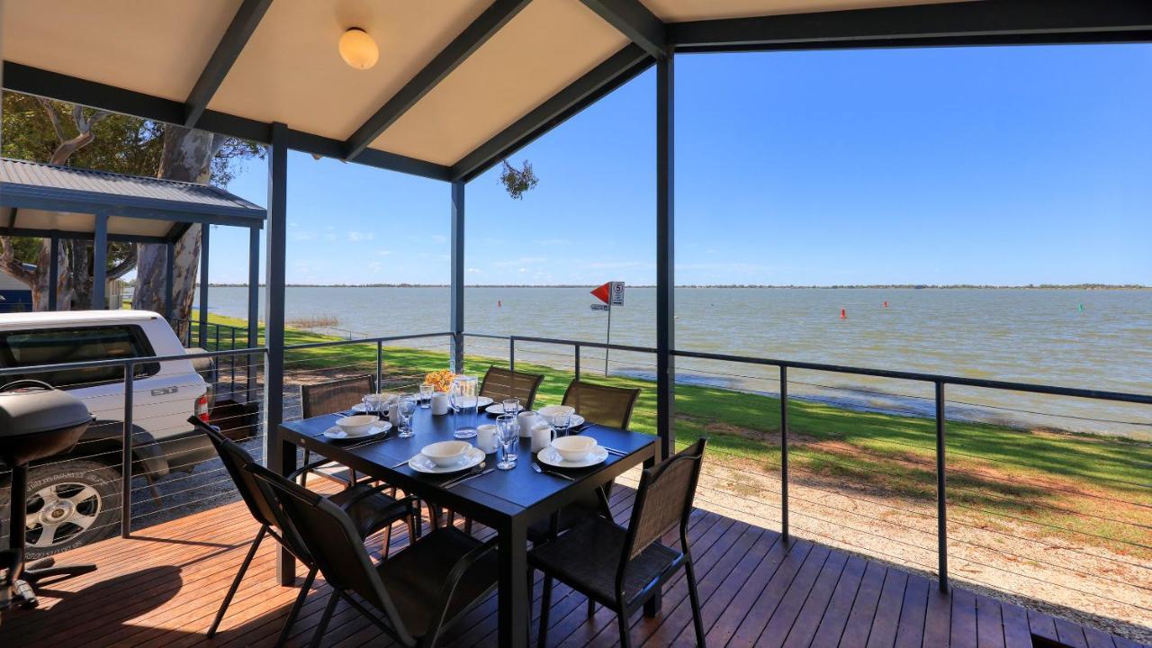 Lake Boga Caravan Park المظهر الخارجي الصورة