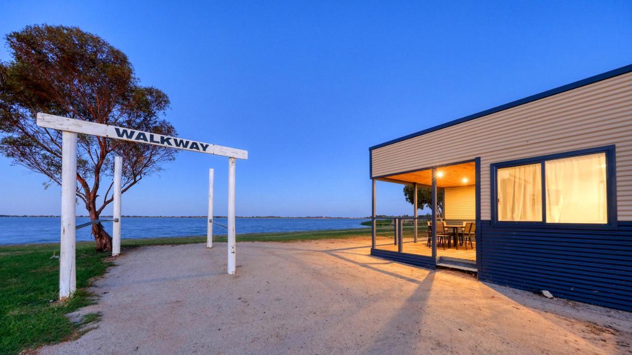 Lake Boga Caravan Park المظهر الخارجي الصورة