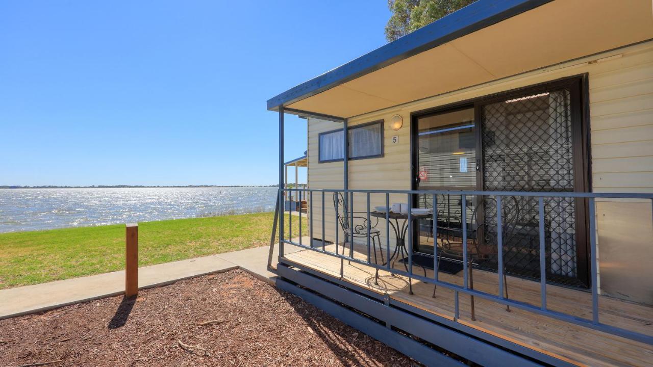 Lake Boga Caravan Park المظهر الخارجي الصورة