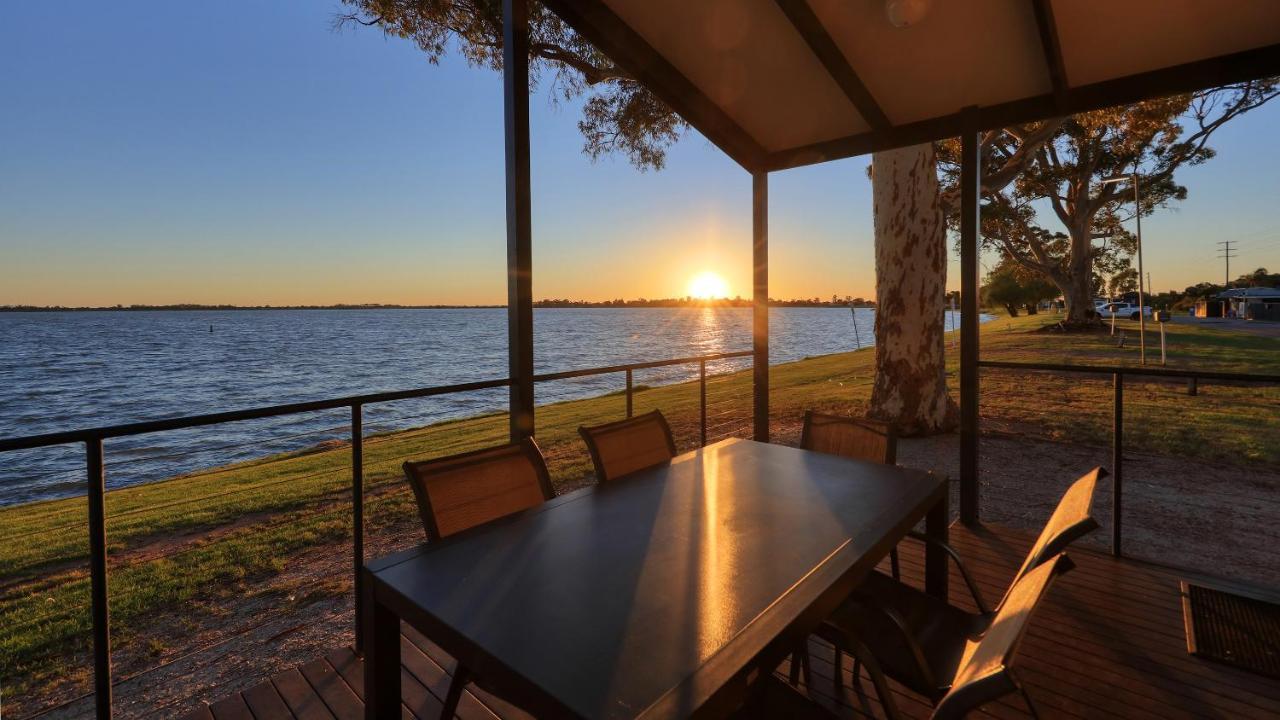 Lake Boga Caravan Park المظهر الخارجي الصورة
