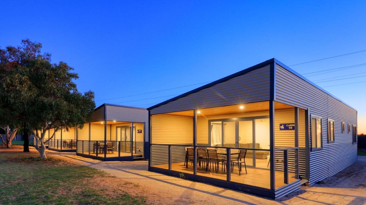 Lake Boga Caravan Park المظهر الخارجي الصورة