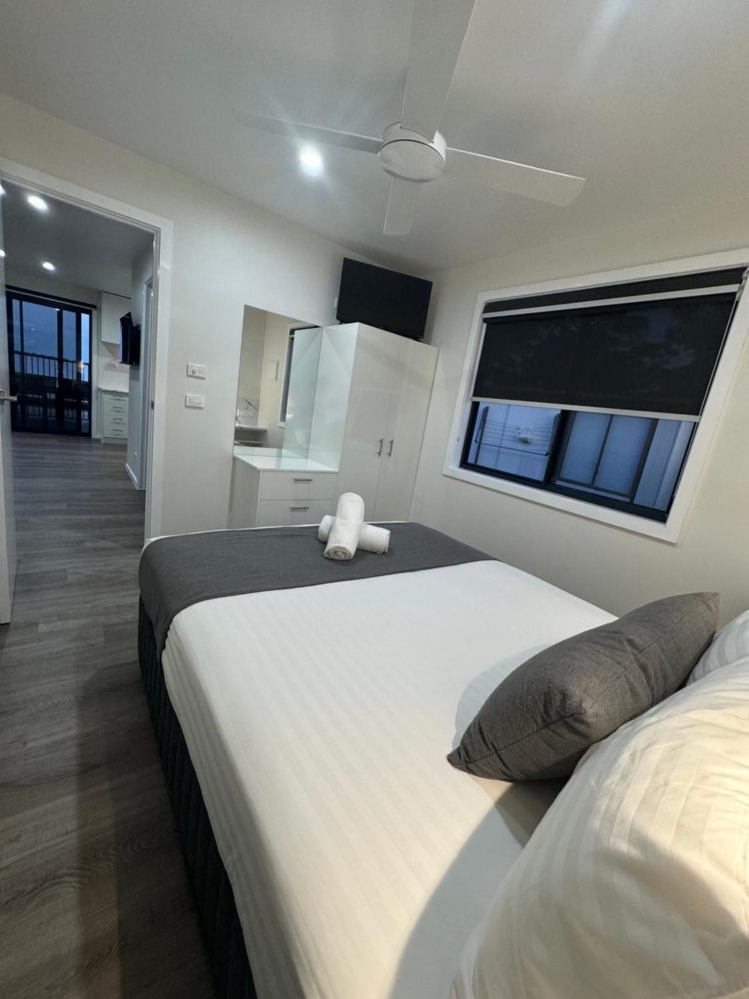 Lake Boga Caravan Park المظهر الخارجي الصورة